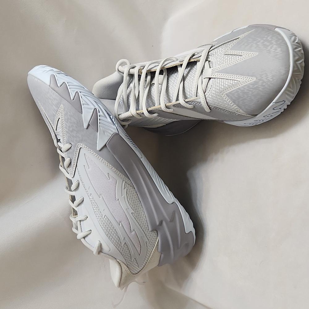 Puma Basketball Scoot Zeros Grey Ice Basketball Sneakers (M Size 10.5)